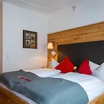 Bichlerhof בית הארחה